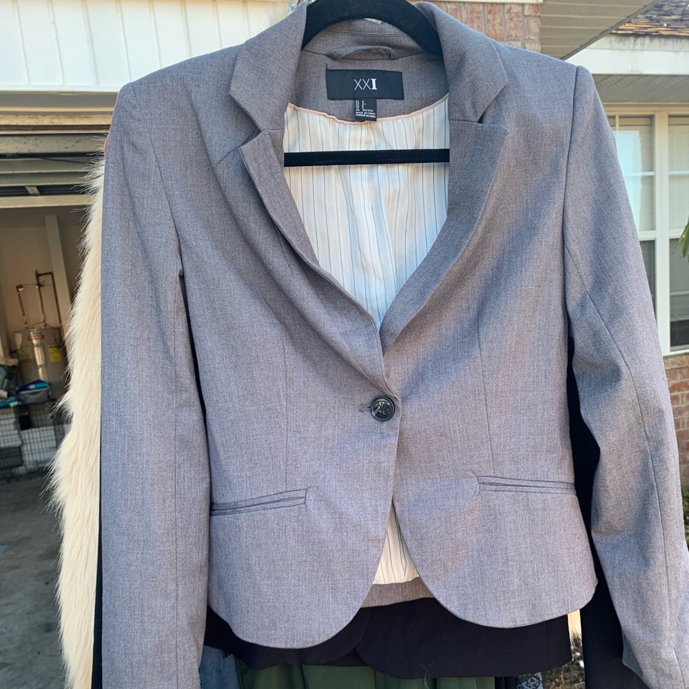 Gray Blazer - Size 4, RUNS SMALL